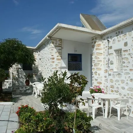 Marina Lägenhetshotell Naousa