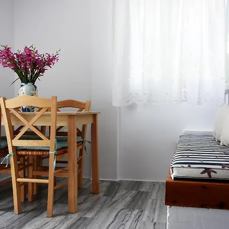 Lägenhetshotell Marina 4*