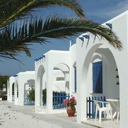 Marina 3* Naousa (Paros)
