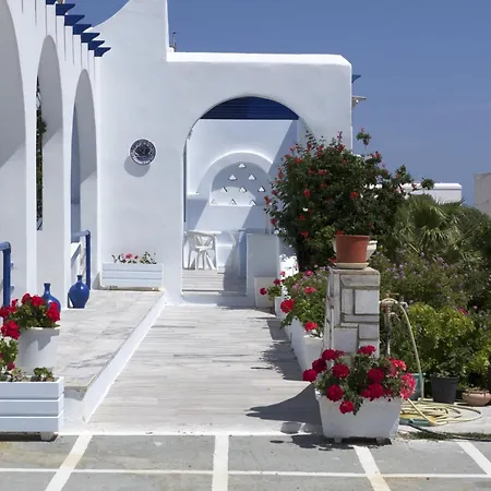 Aparthotel Marina Naousa (Paros)
