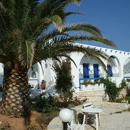 Aparthotel Marina Naoussa