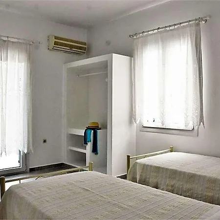 Marina 4* Naoussa