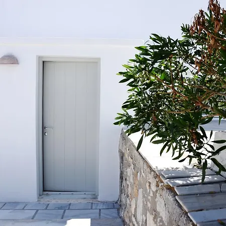 Marina Aparthotel Naousa (Paros)