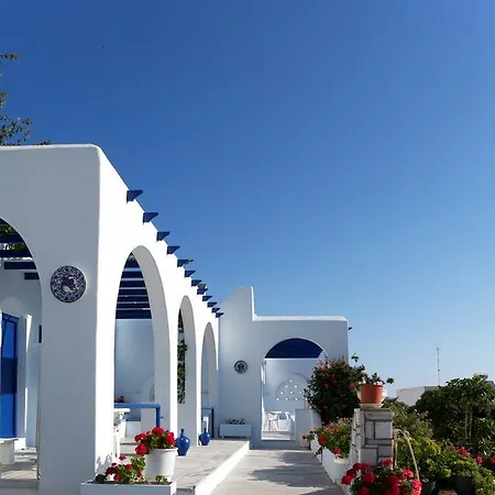 Marina Aparthotel Naousa (Paros)