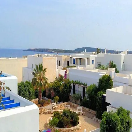 Marina 3* Naousa (Paros)
