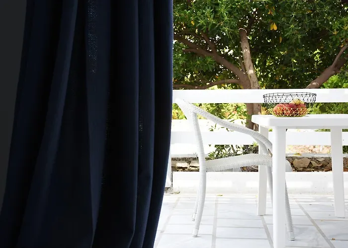 Aparthotel Marina Naousa